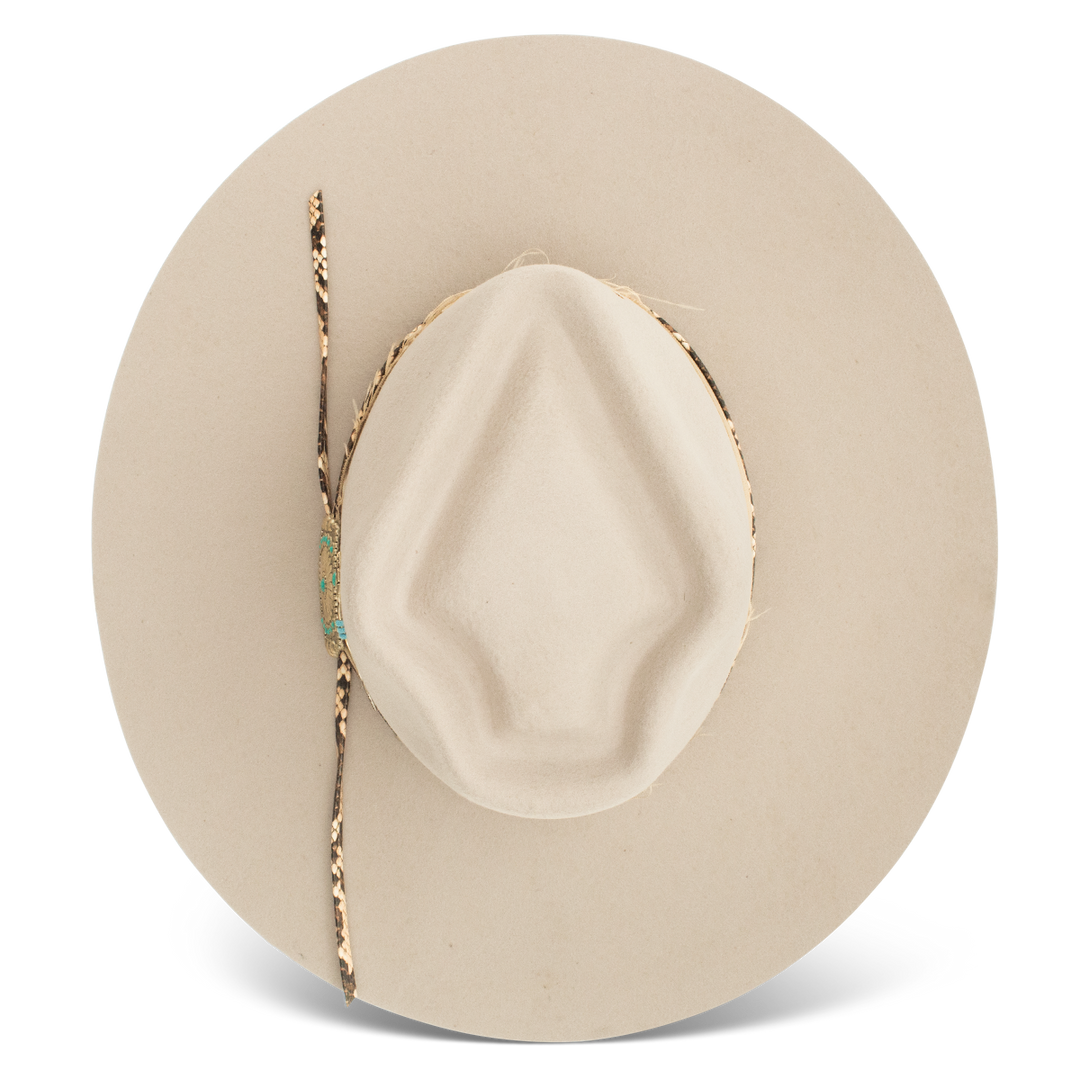 Spear Point Fashion Hat - Charlie 1 Horse